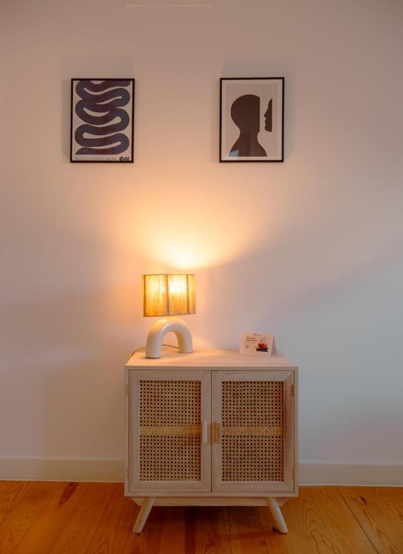 Apartment Stylish 2br Castle View - | By Airnest *