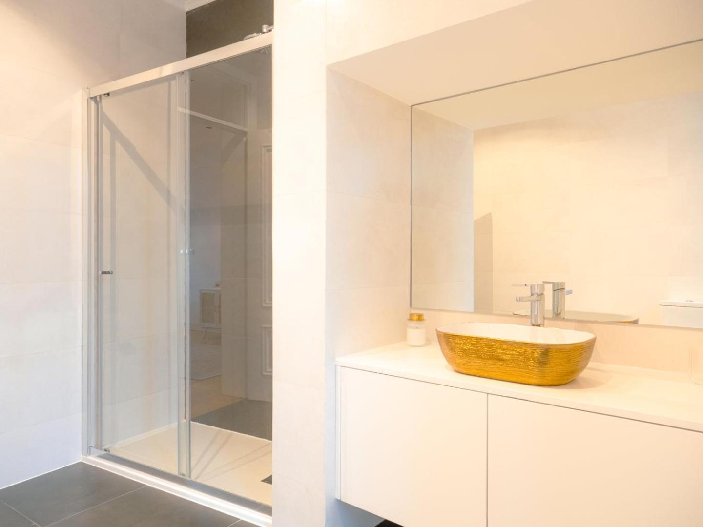 Stylish 2br Castle View - | By Airnest * Lissabon